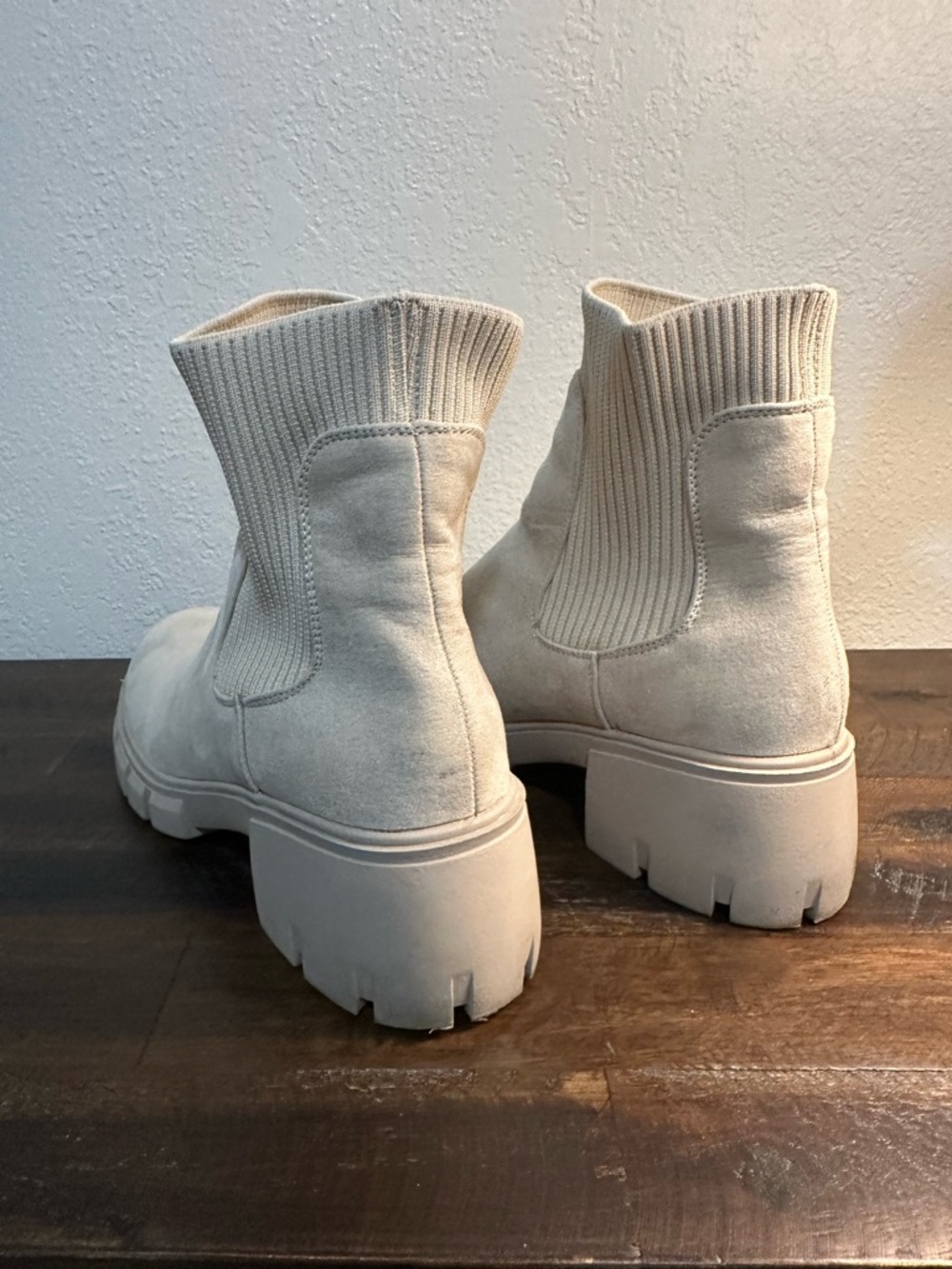 Sincerely Jules Cream Suede Lug Sole Chelsea Booties - Picture 2 of 6